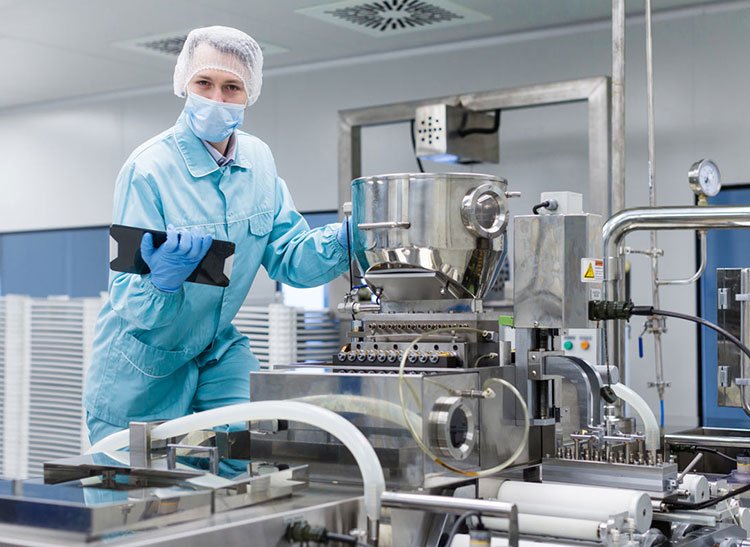 How does Austin Alloy Cast help minimise challenges in the food processing industry?